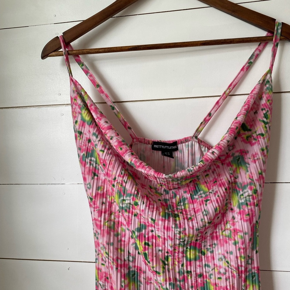 Women’s Prettylittlething maxi dress - Picture 2 of 6